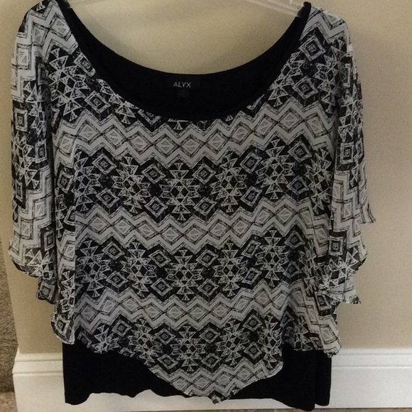 Alyx Tops - Women’s blouse (poncho)